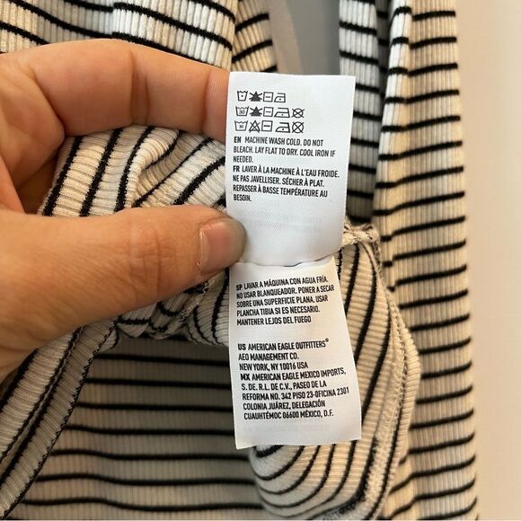 American Eagle Soft & Sexy Striped Mock Neck Long Sleeve Size M - Picture 5 of 7